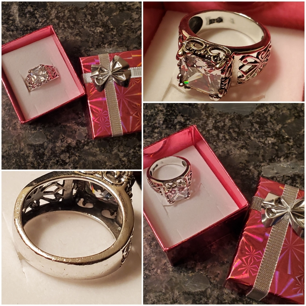 Silpada Sterling Silver Uptown Scrolled Ring - Picture 8 of 16
